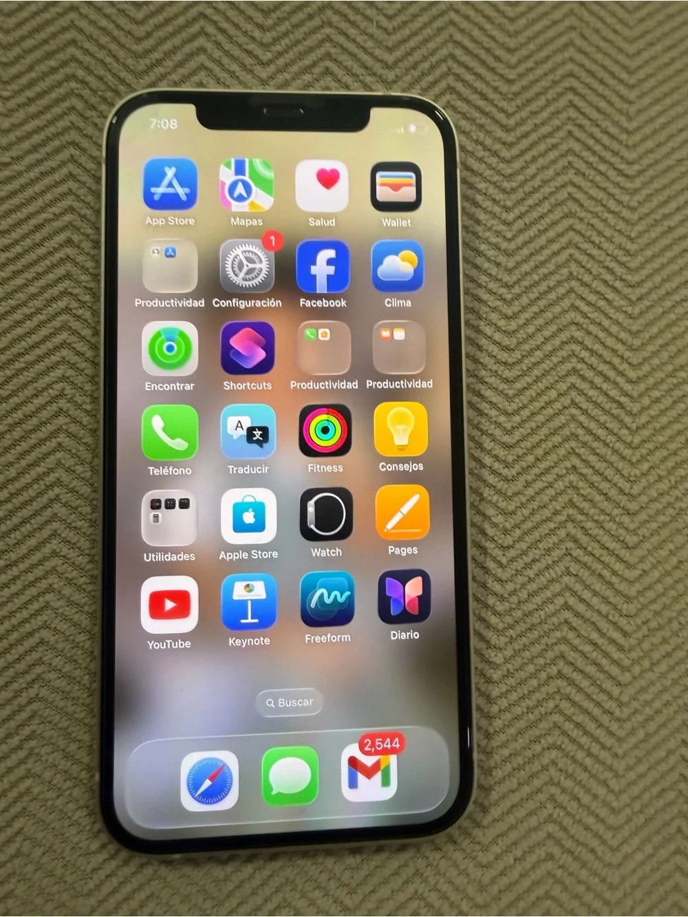 Apple iPhone in White - Sleek Dual-Camera Smartphone